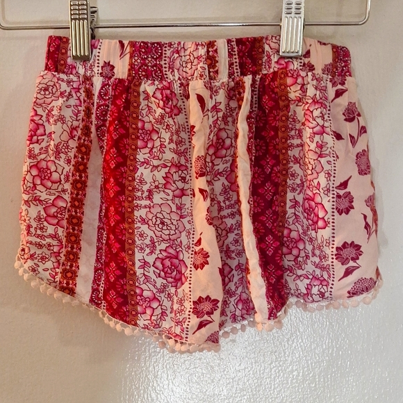 SOLD!!!! 2 Pairs of girls ruffle shorts - Picture 6 of 7